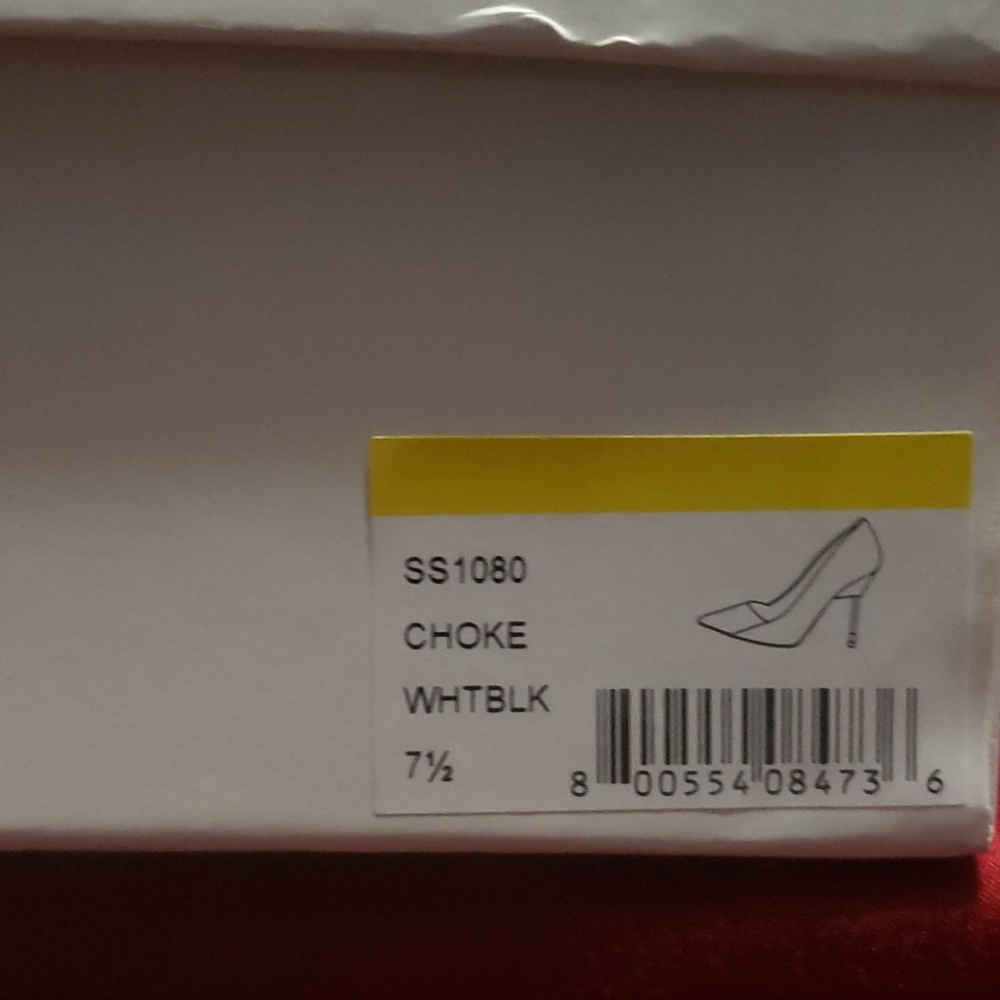 Shoes - Picture 3 of 3